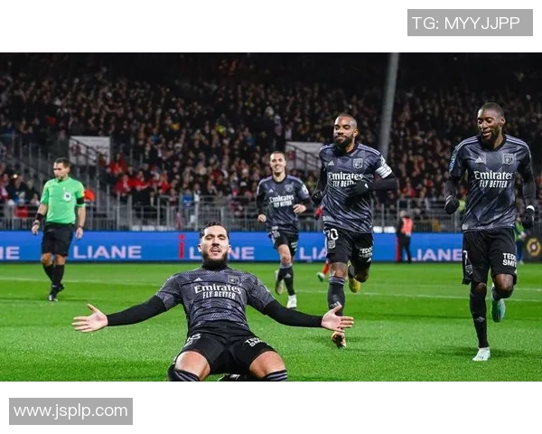 法甲赛场上格列兹曼助攻精彩瞬间回顾与分析 法甲赛场上格列兹曼助攻精彩瞬间回顾与分析