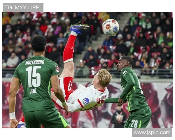 卡尔斯鲁厄主场逆转沃尔夫斯堡，连胜德甲球队达10轮