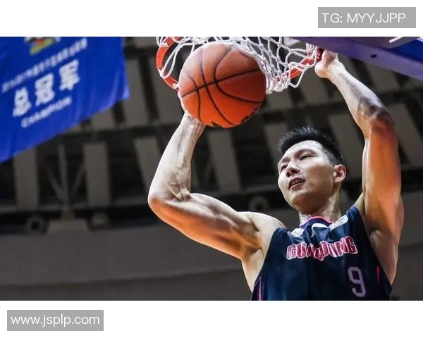 易建联宣布加盟CBA俱乐部，再掀国内篮球热潮