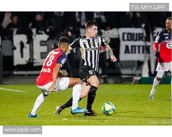 沃尔夫斯堡遭遇柏林赫塔逆袭,客场失利难掩苦涩 沃尔夫斯堡遭遇柏林赫塔逆袭,客场失利难掩苦涩