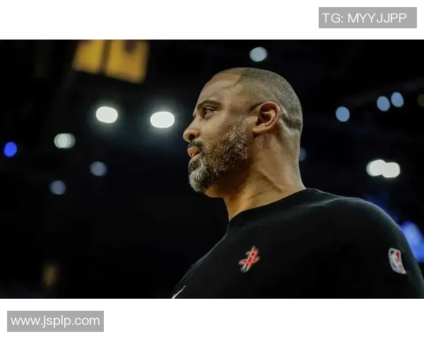 火箭主教练戴安东尼:球队目标季后赛,争夺总冠军 火箭主教练戴安东尼:球队目标季后赛,争夺总冠军