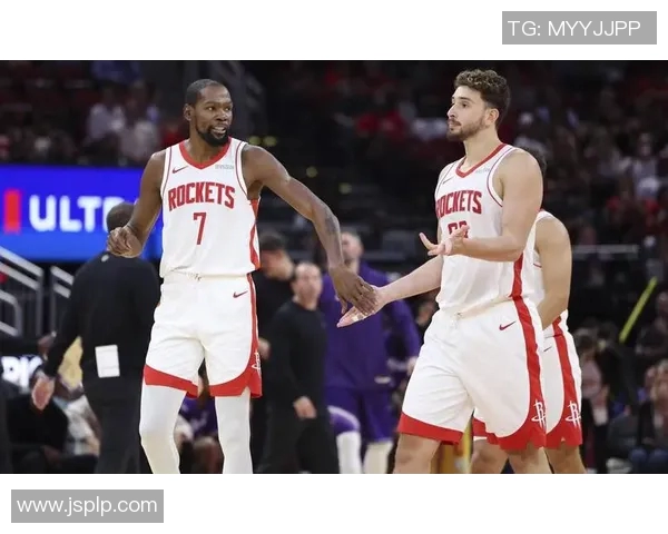 火箭队主帅因伤离席,球队表现受重创 火箭队主帅因伤离席,球队表现受重创