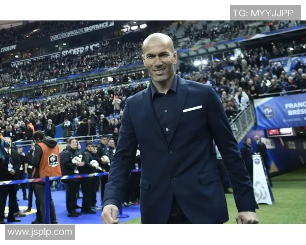 皇马主帅佩雷斯被曝将在赛季结束后下课，球迷哀叹